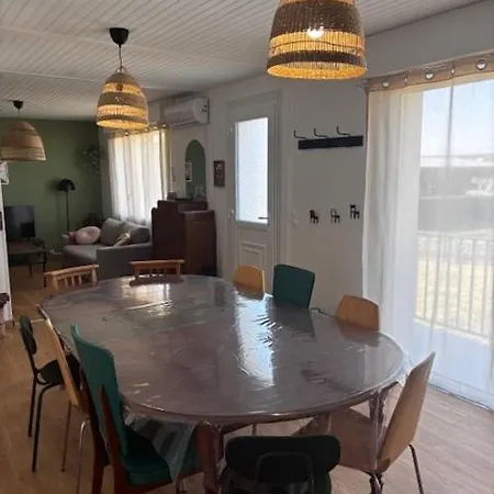 Grande Maison, 10 Voyageurs, Jardin Et Terrain De Petanque